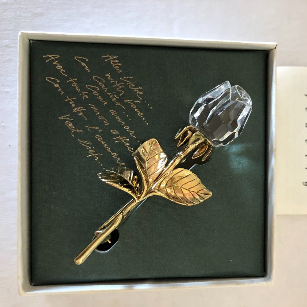 Swarovskii Crystal Rose Pin/Brooch